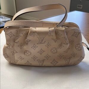 Louis Vuitton Scala Mini Pouch Mahina Calf Leather